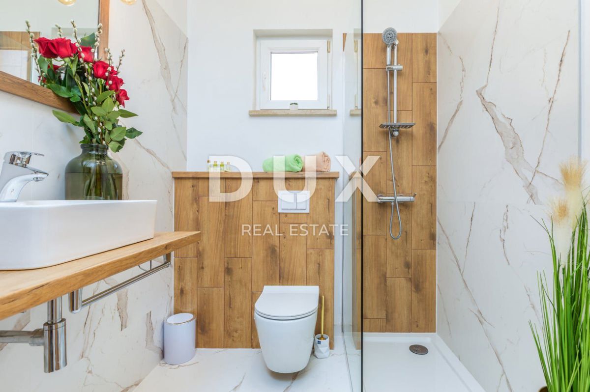  ISTRIA, FAŽANA (VALBANDON) Bellissimo appartamento su due piani con terrazze vicino al mare!