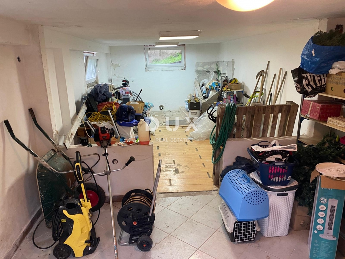 RIJEKA, VIŠKOVO - casa indipendente con due appartamenti separati e un ampio giardino! OCCASIONE!