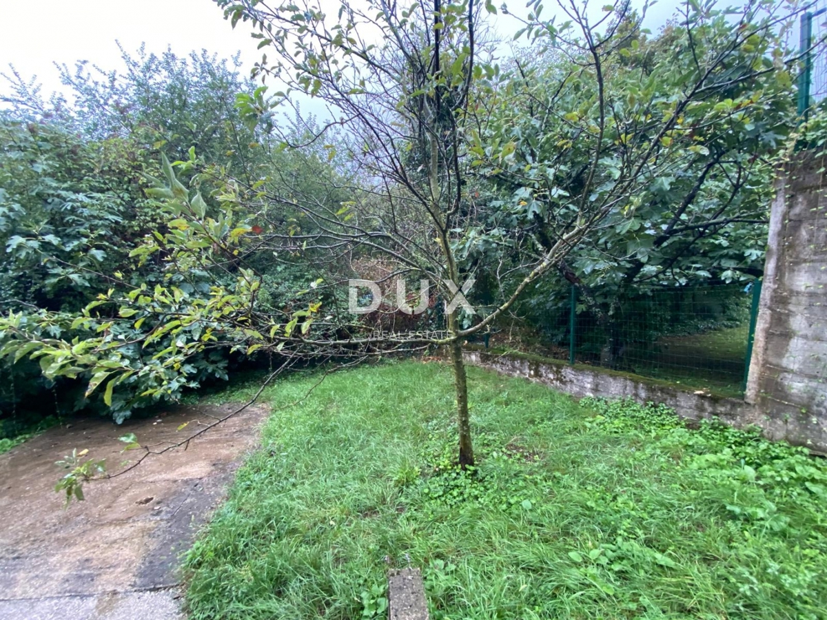 RIJEKA, VIŠKOVO - casa indipendente con due appartamenti separati e un ampio giardino! OCCASIONE!