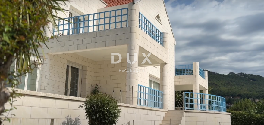 Casa Ičići, Opatija - Okolica, 700m2