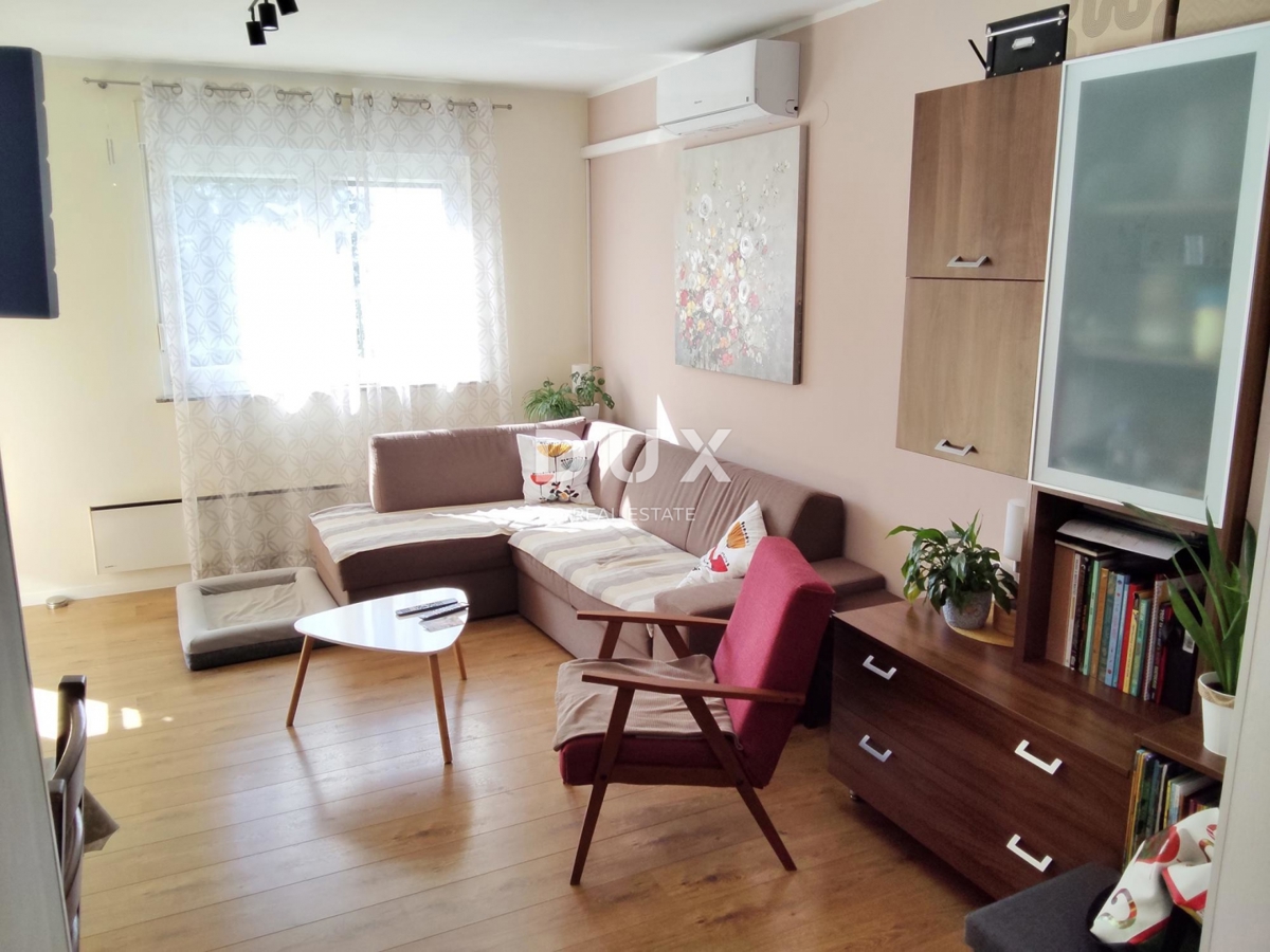 VIŠKOVO - appartamento con due camere da letto e un bellissimo giardino