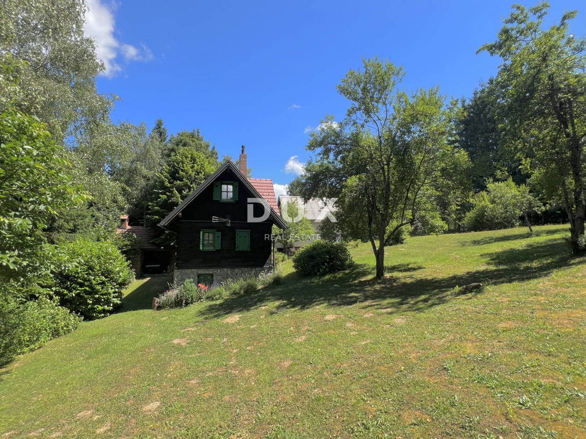 GORSKI KOTAR, HLEVCI – due case su un terreno di 2.869 m²