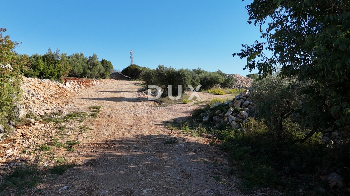 ISOLA DI KRK, CITTÀ DI KRK - Opportunità di investimento - Terreno edificabile 650 m2 con vista mare