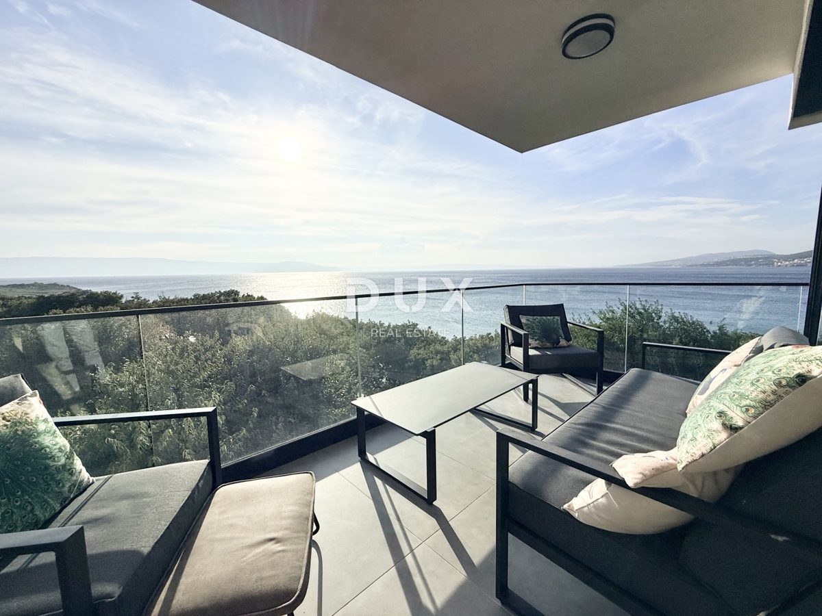 KLENOVICA - lussuoso appartamento in prima fila sul mare in un nuovo edificio