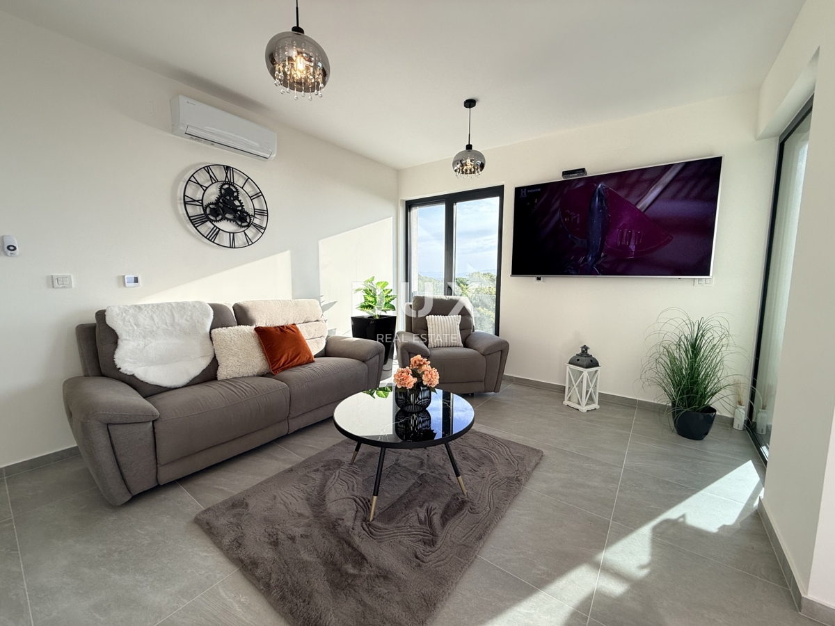 KLENOVICA - lussuoso appartamento in prima fila sul mare in un nuovo edificio