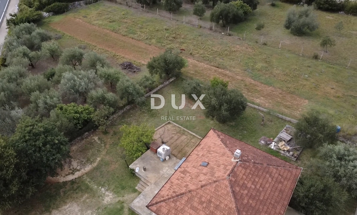 ZADAR, POLIČNIK – Terreno edificabile 2.166 m², Ottima posizione