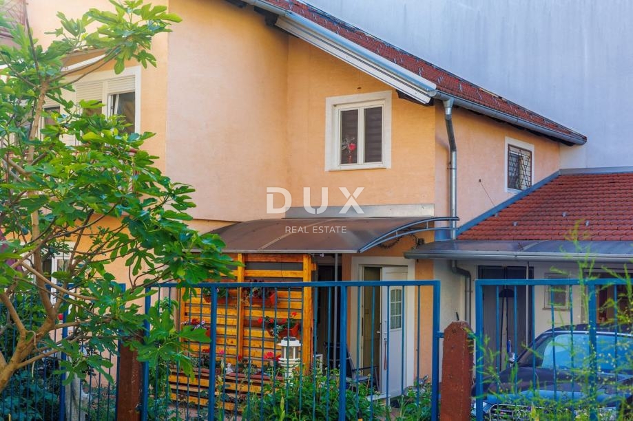 ZAGABRIA, DUBRAVA - Una spaziosa casa su tre piani con cortile, sauna e possibilità di tre appartamenti