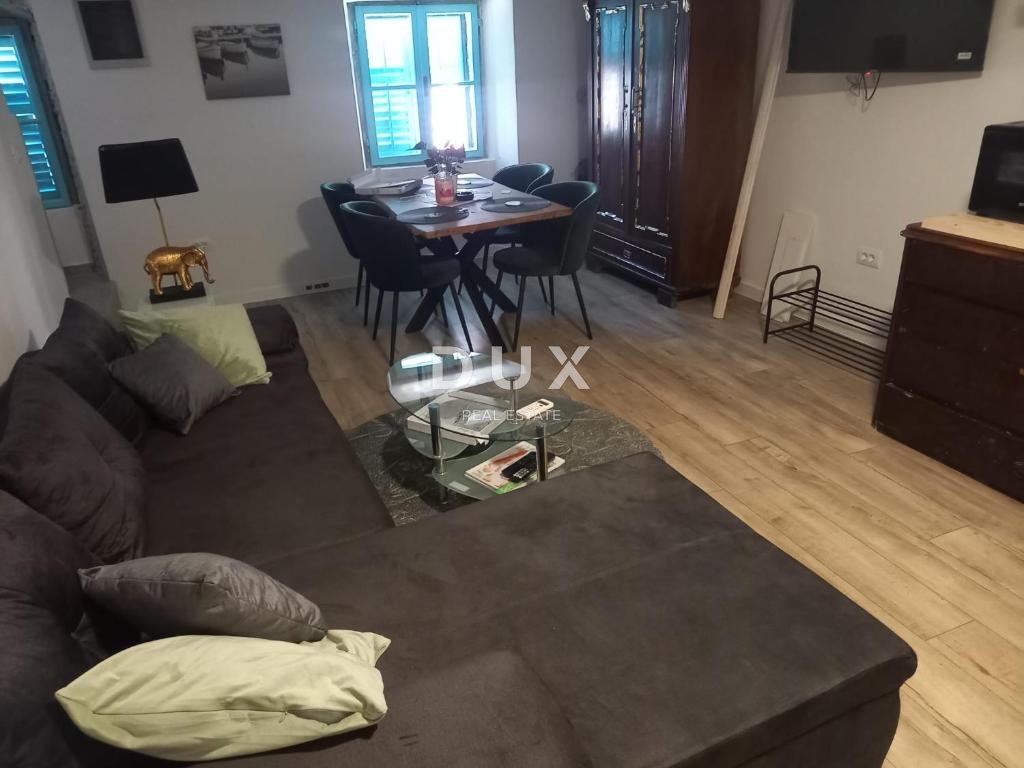 ISTRIA, VODNJAN - Casa ristrutturata con due appartamenti