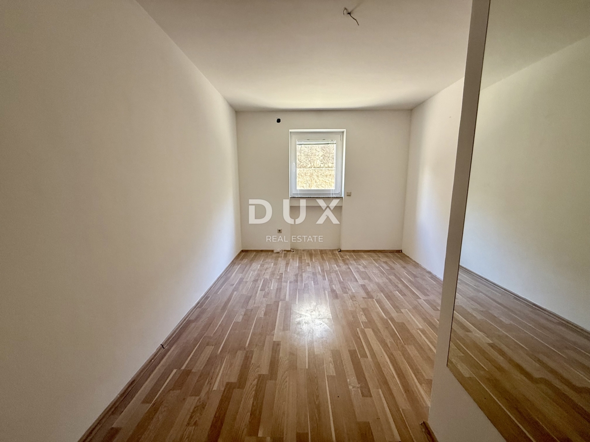 ISOLA DI KRK, NJIVICE - 3CAMERE DA LETTO+SALONE vicino al mare!