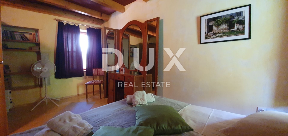 ISTRIA, BALE - Fiaba di pietra nel cuore della città, 5 appartamenti e uffici