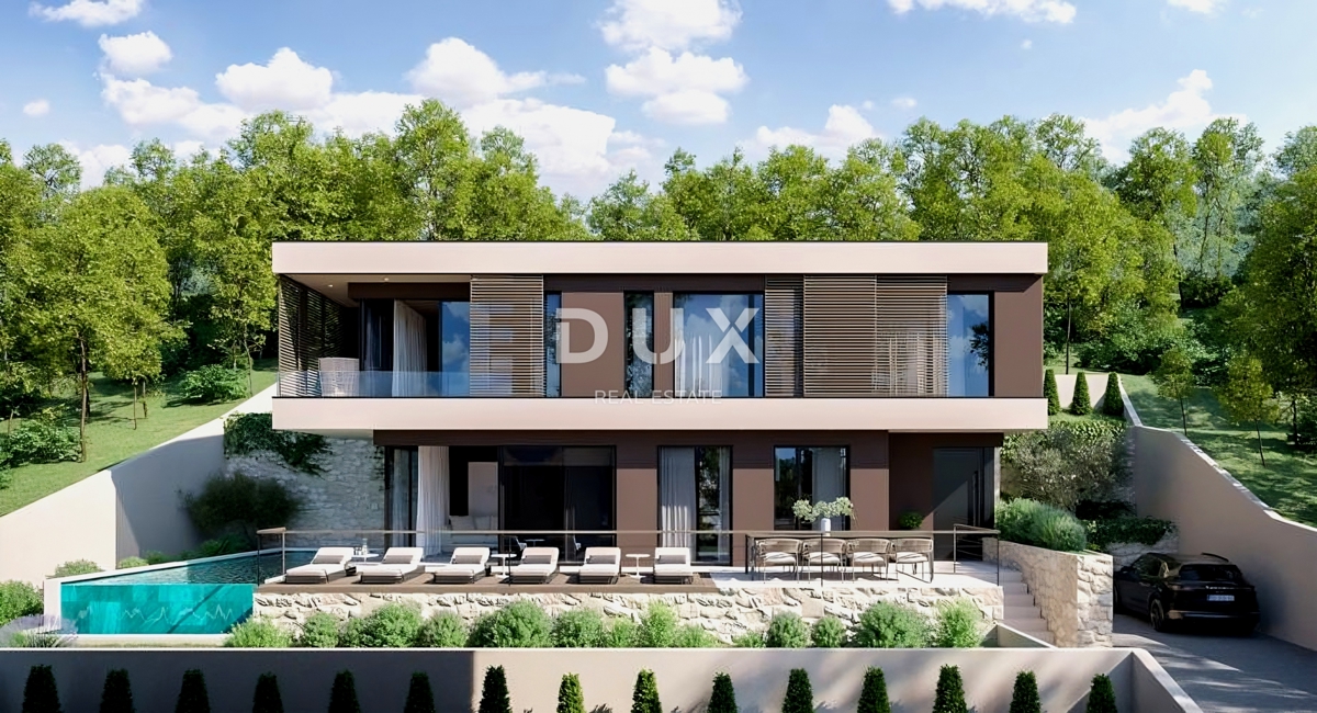 ISTRIA, RABAC - Due lotti di terreno con permessi di costruzione e vista mare