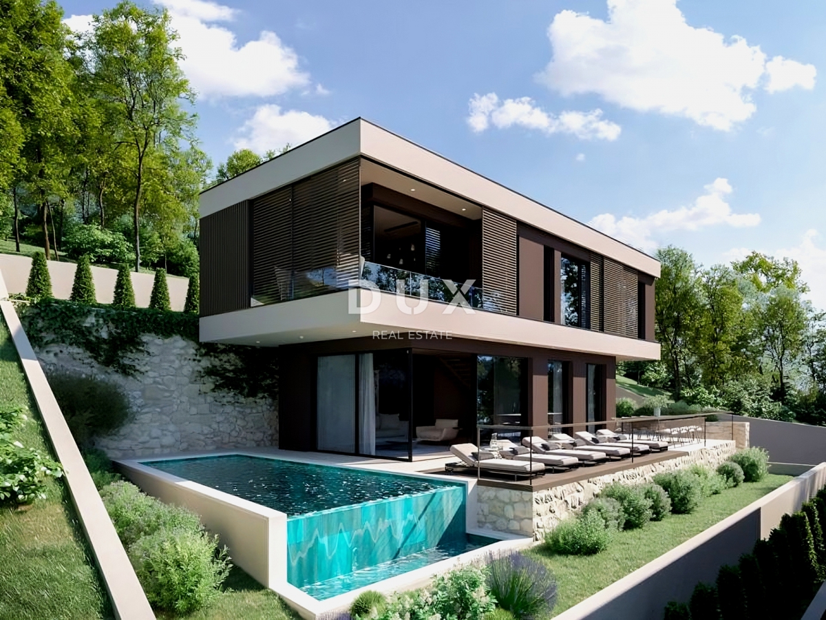 ISTRIA, RABAC - Due lotti di terreno con permessi di costruzione e vista mare