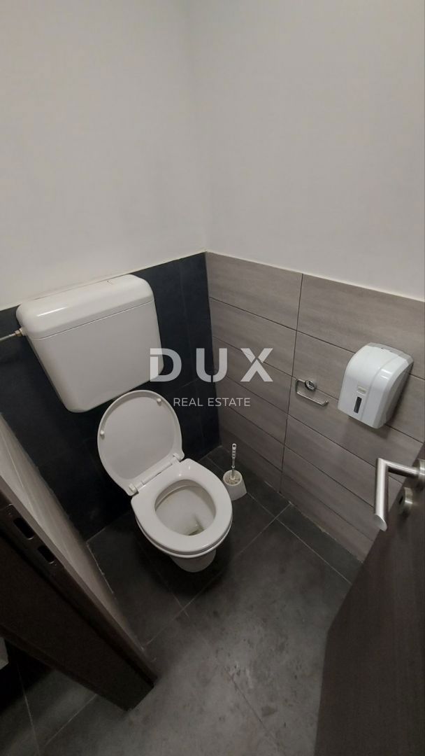 RIJEKA, ČAVLE - fabbricato agricolo di 380 m2, su terreno edificabile di 3763 m2