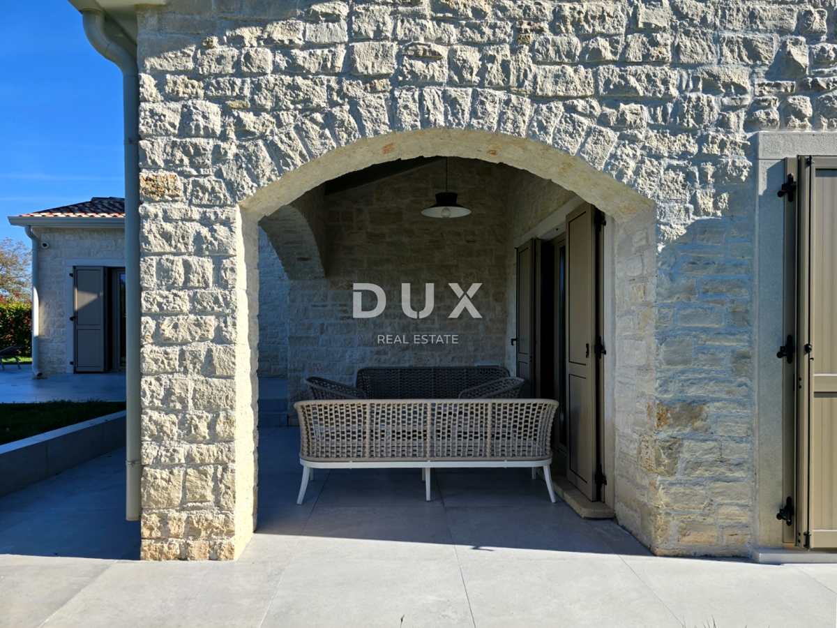 ISTRIA, VIŽINADA - Moderna casa rustica con piscina