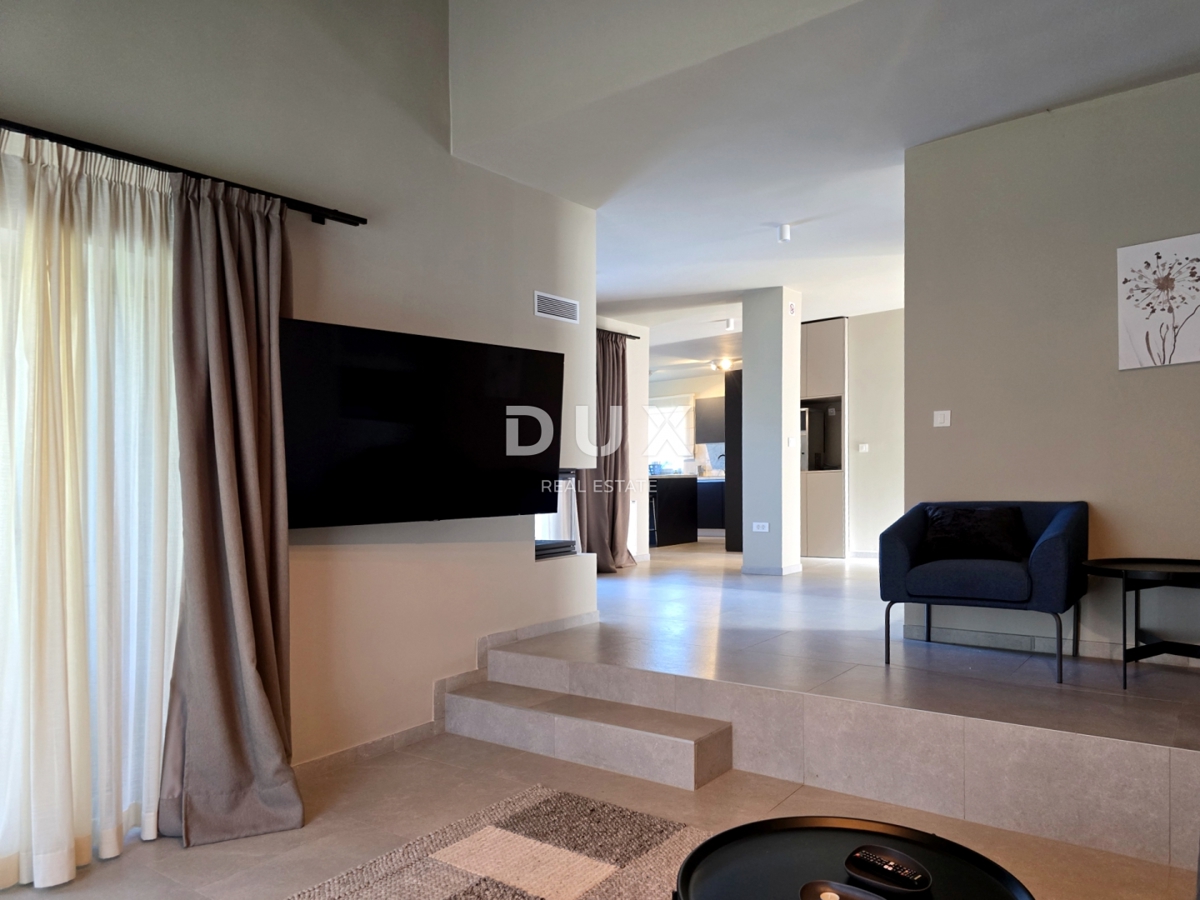 ISTRIA, VIŽINADA - Moderna casa rustica con piscina