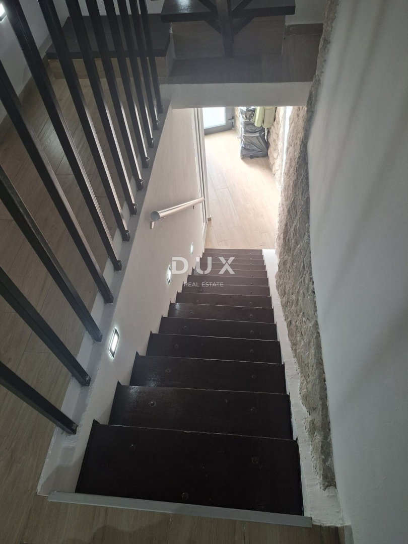 CRIKVENICA - Casa a schiera, nel centro di Crikvenica