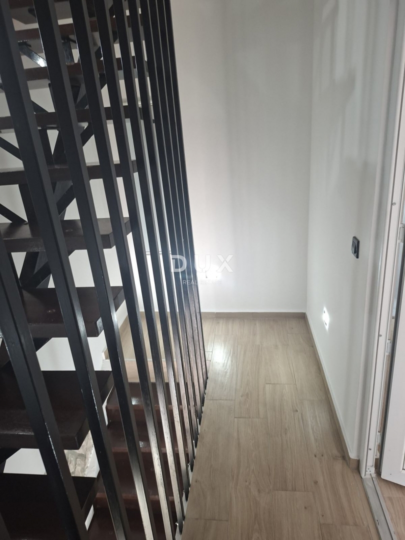 CRIKVENICA - Casa a schiera, nel centro di Crikvenica