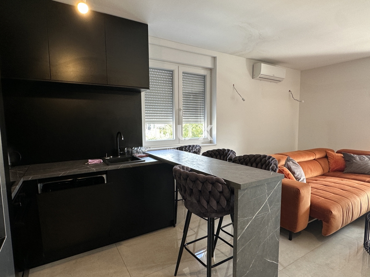 Appartamento Bili brig, Zadar, 90m2