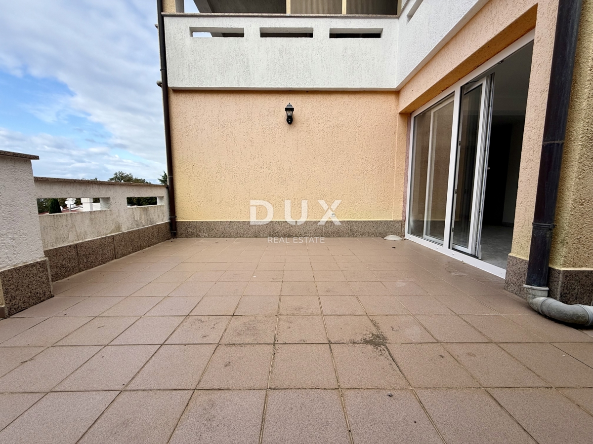 ISOLA DI KRK, NJIVICE - 3CAMERE DA LETTO+SALONE vicino al mare!