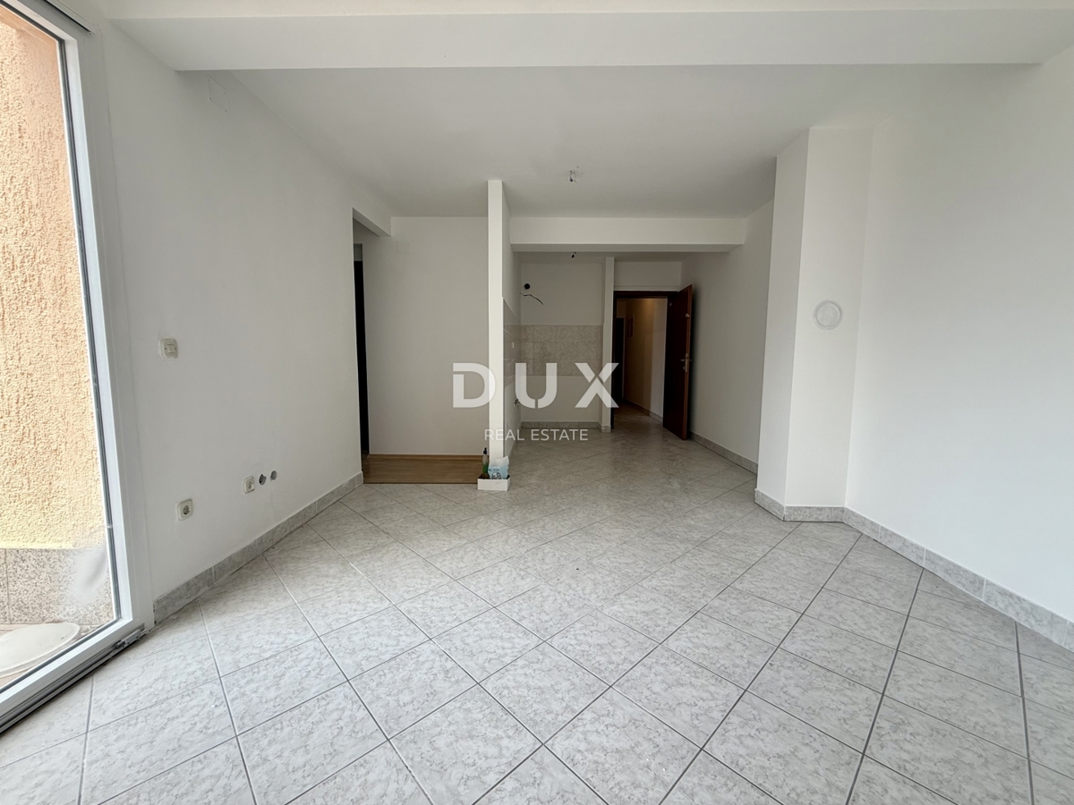 ISOLA DI KRK, NJIVICE - 3CAMERE DA LETTO+SALONE vicino al mare!