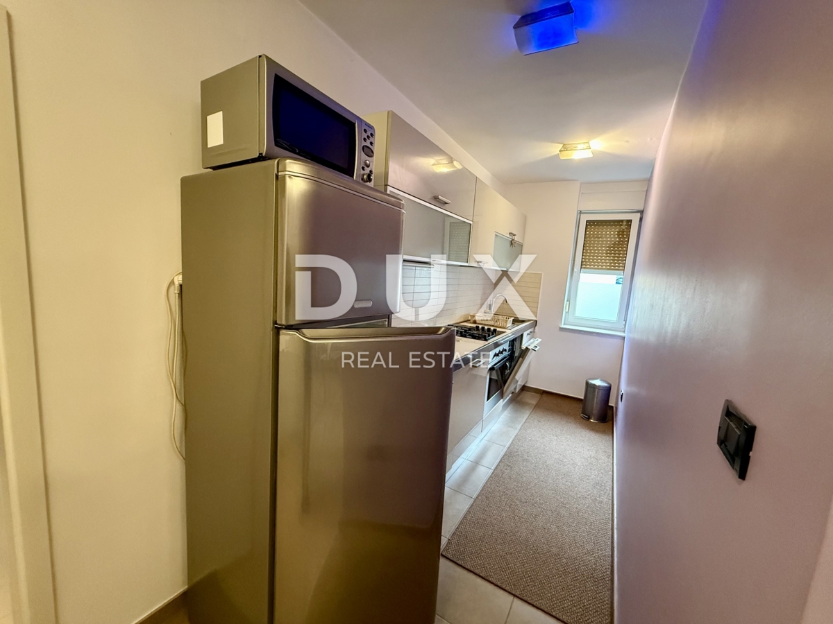 RIJEKA, BELVEDER - 2 CAMERE DA LETTO + SOGGIORNO, 68 m2, NUOVA FACCIATA!