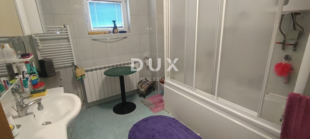 ZAGABRIA, VRAPČE - Casa familiare in posizione tranquilla