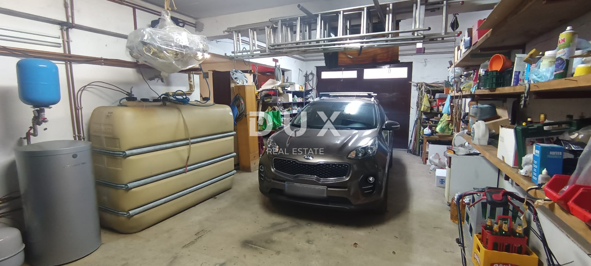 ZAGABRIA, VRAPČE - Casa familiare in posizione tranquilla