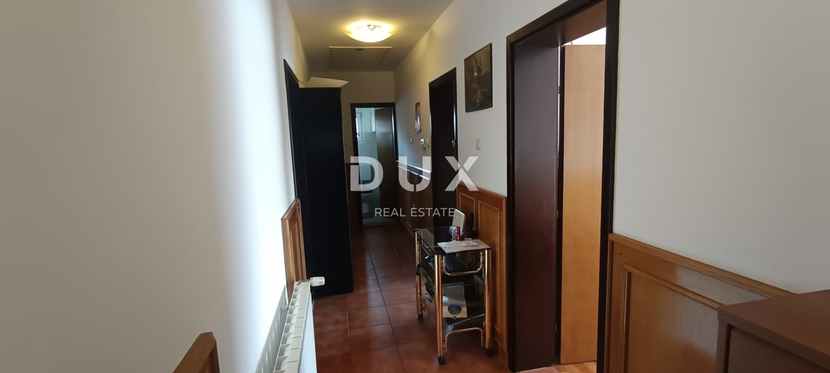 ZAGABRIA, VRAPČE - Casa familiare in posizione tranquilla