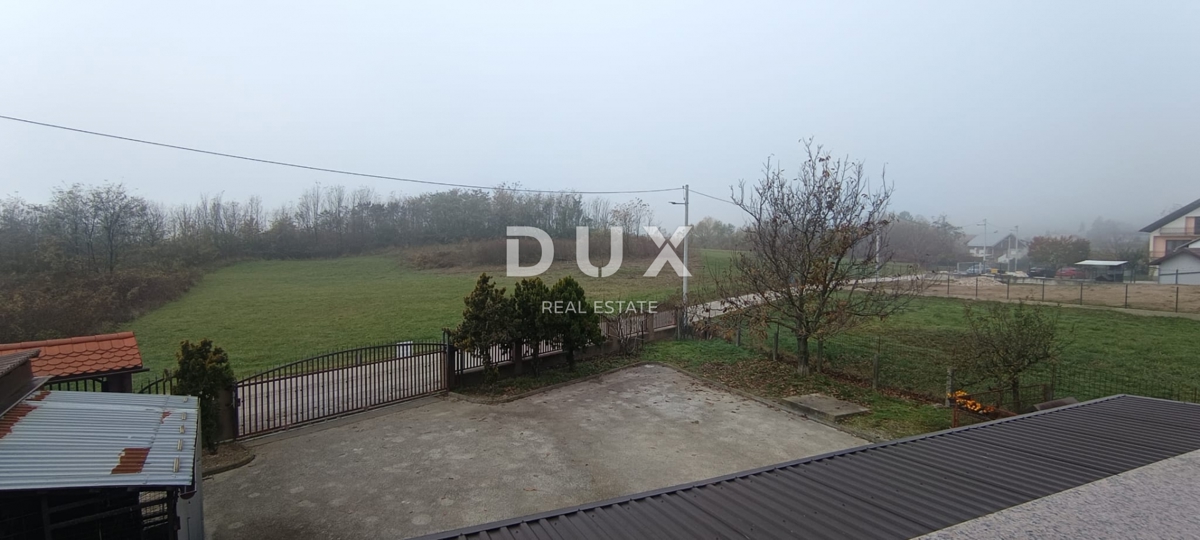 ZAGABRIA, VRAPČE - Casa familiare in posizione tranquilla