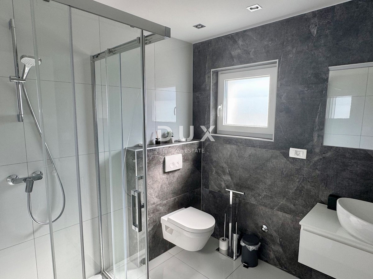 ISOLA DI KRK, MALINSKA – villa indipendente con piscina, vista mare e massima privacy