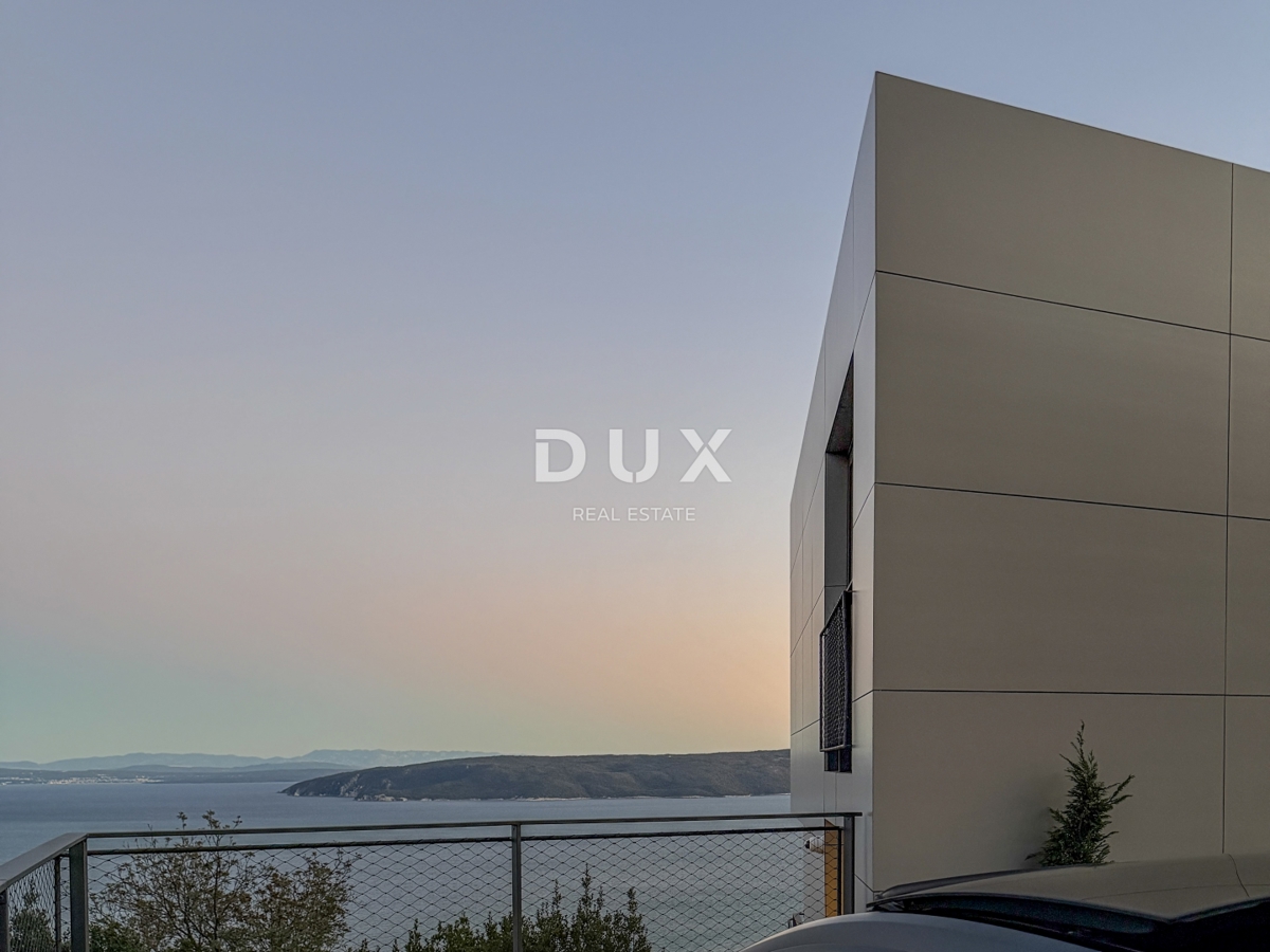 ISOLA DI KRK, MALINSKA – villa indipendente con piscina, vista mare e massima privacy