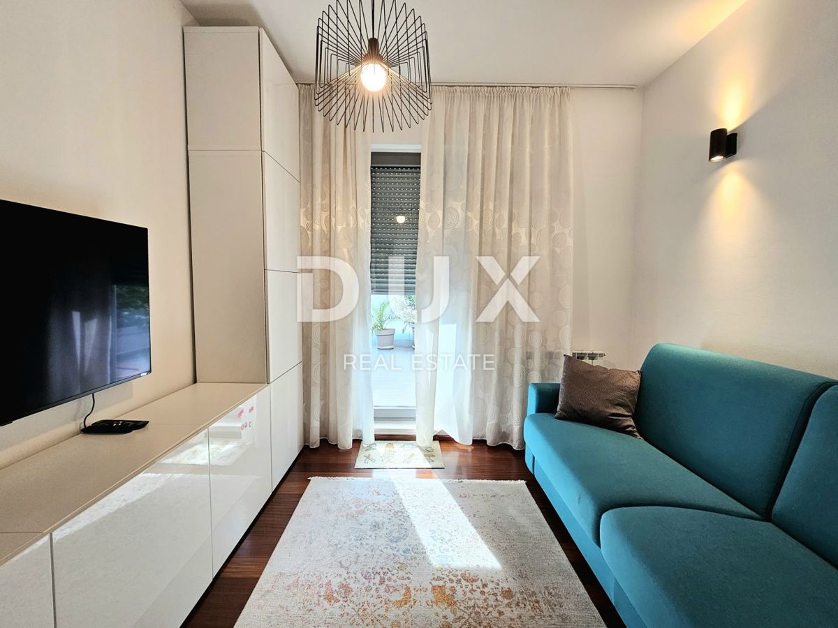 ISTRIA, POLA, CENTRO - Appartamento di alta qualità con 3 camere da letto e 2 bagni in una posizione attraente con parcheggio privato in garage