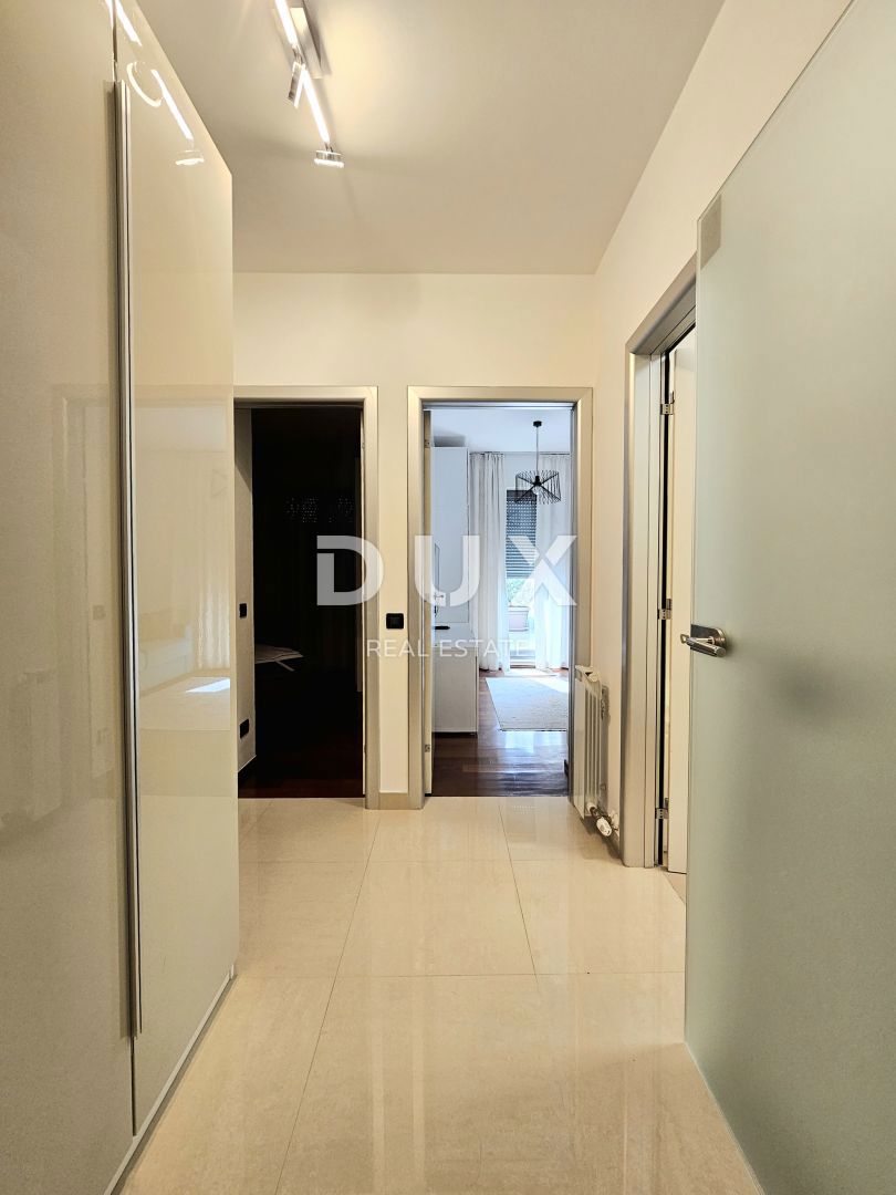 ISTRIA, POLA, CENTRO - Appartamento di alta qualità con 3 camere da letto e 2 bagni in una posizione attraente con parcheggio privato in garage