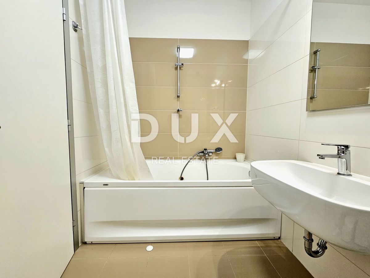 ISTRIA, POLA, CENTRO - Appartamento di alta qualità con 3 camere da letto e 2 bagni in una posizione attraente con parcheggio privato in garage