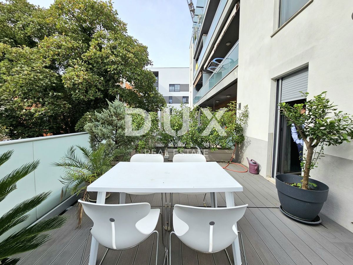 ISTRIA, POLA, CENTRO - Appartamento di alta qualità con 3 camere da letto e 2 bagni in una posizione attraente con parcheggio privato in garage