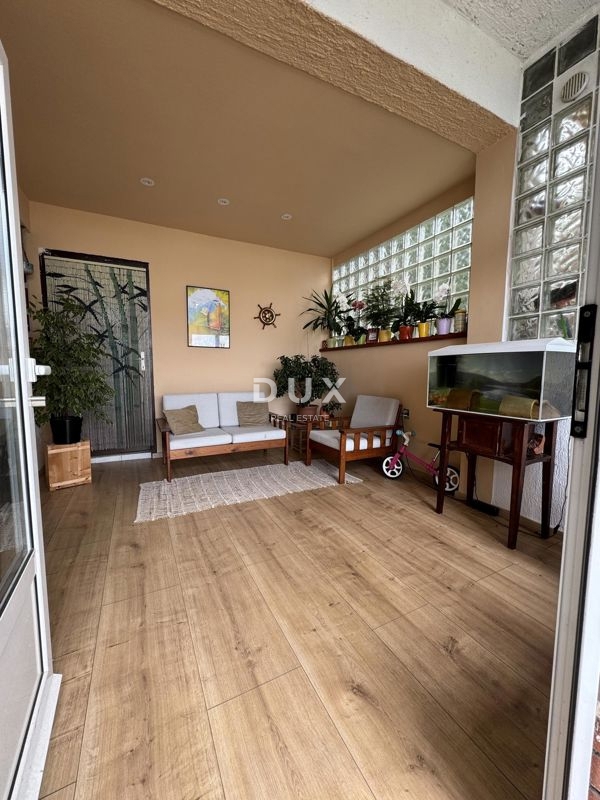 ABBAZIA - Appartamento di 118 m2 con parcheggio e vista mare