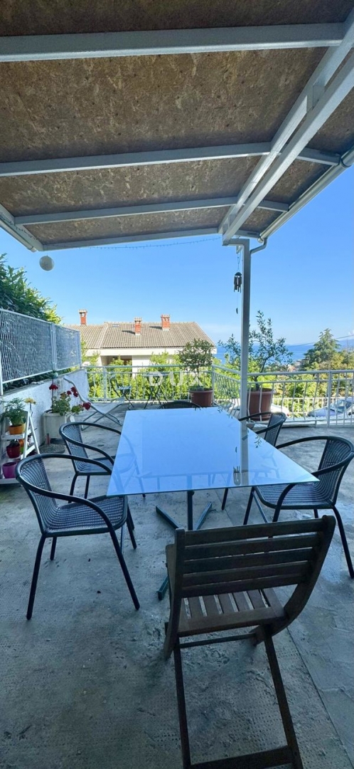 ABBAZIA - Appartamento di 118 m2 con parcheggio e vista mare