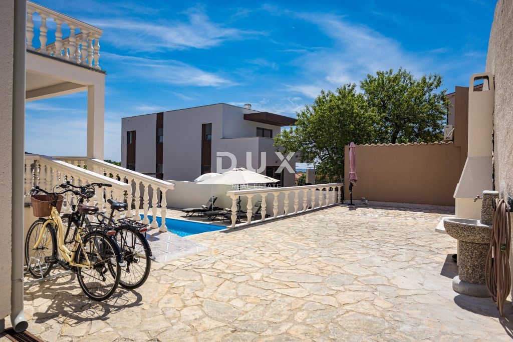 ISTRIA, MEDULIN - Casa indipendente con tre unità abitative e piscina!