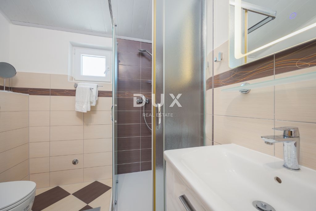 ISTRIA, MEDULIN - Casa indipendente con tre unità abitative e piscina!