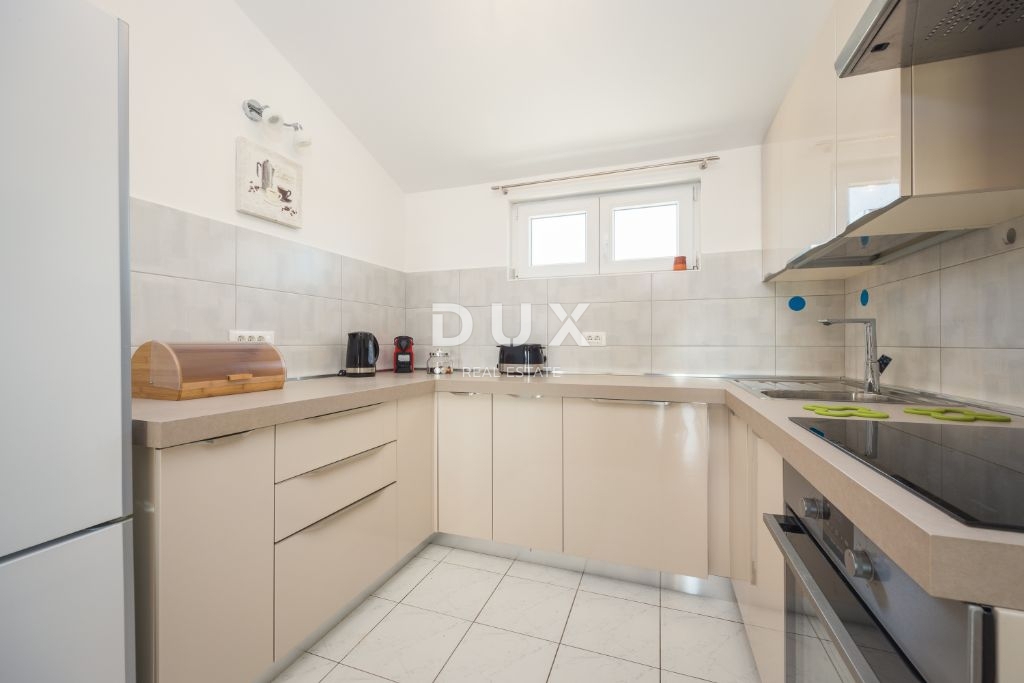 ISTRIA, MEDULIN - Casa indipendente con tre unità abitative e piscina!