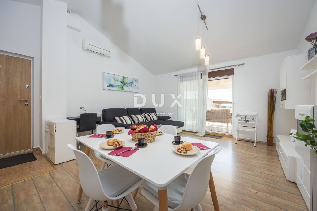 ISTRIA, MEDULIN - Casa indipendente con tre unità abitative e piscina!