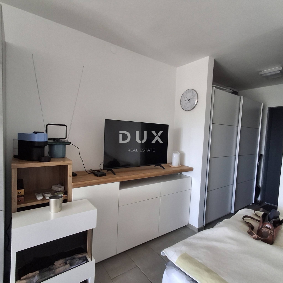 ISTRIA, DUGA UVALA - Appartamento con vista mare