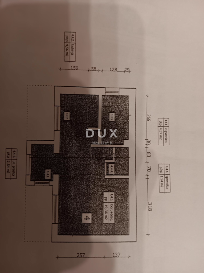 ZAGABRIA, TRNJE - Casa di famiglia in ottima posizione