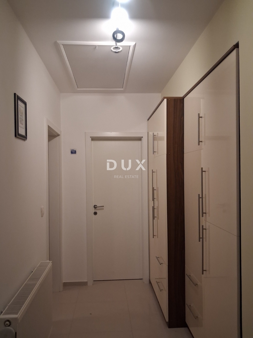 ČAVLE, BUZDOHANJ - 2 camere da letto + soggiorno in un edificio più nuovo con 2 posti auto e 2 balconi