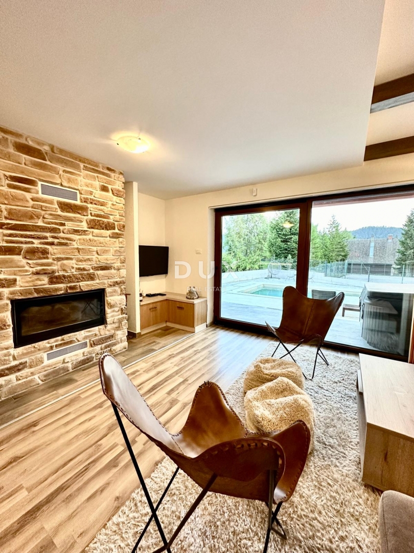 GORSKI KOTAR, LOKVE - Casa vacanze con piscina, situata in riva al lago