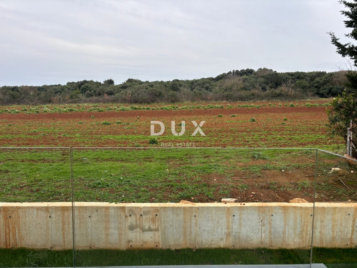 ISTRIA, MEDULIN (Banjole) - Appartamento con vista sul verde (vista parziale sul mare) PERMESSO D'USO!
