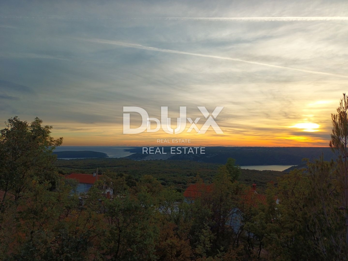 ISTRIA, RABAC - Terreno con vista mare e permesso di costruire