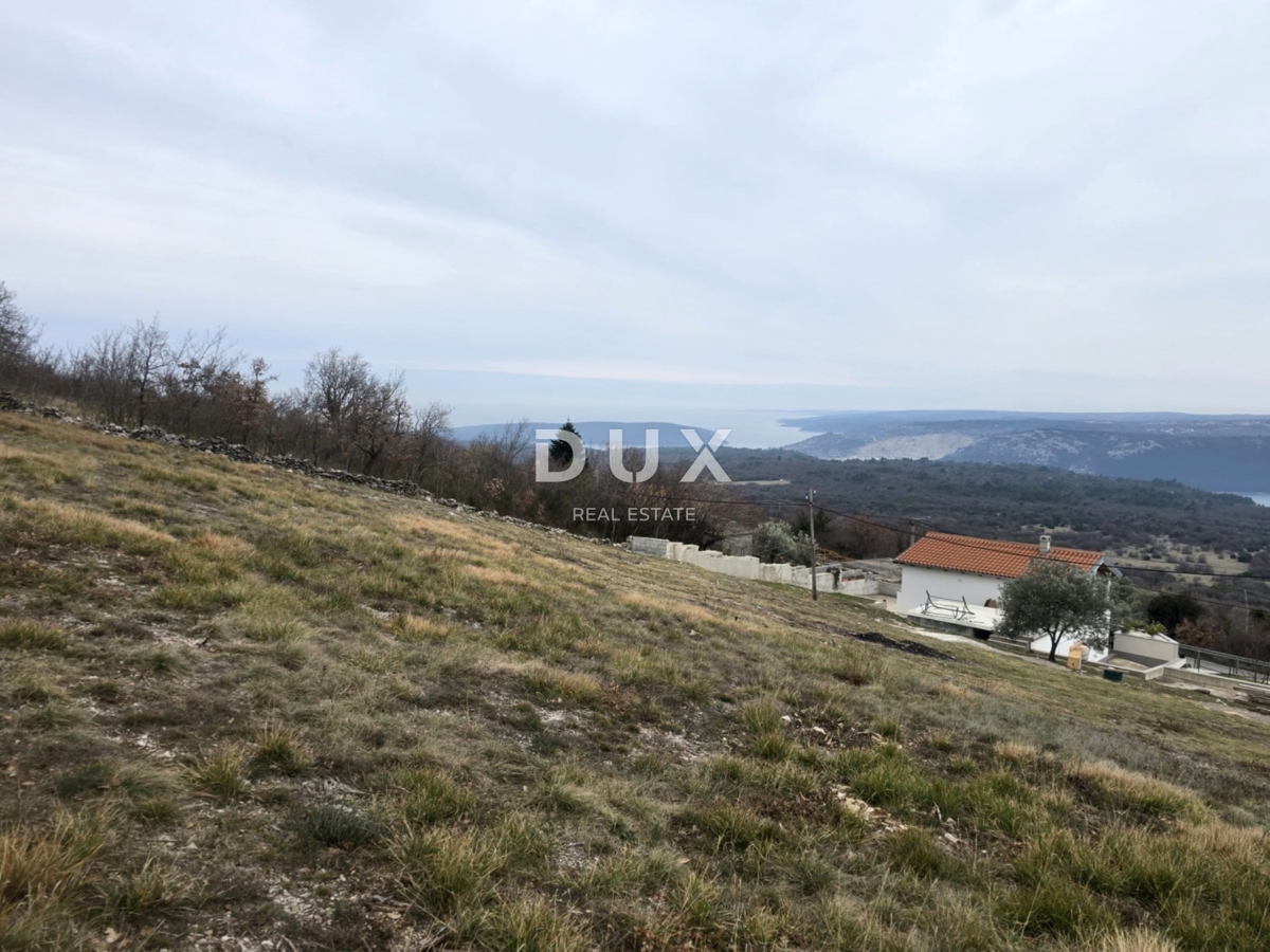 ISTRIA, RABAC - Terreno con vista mare e permesso di costruire