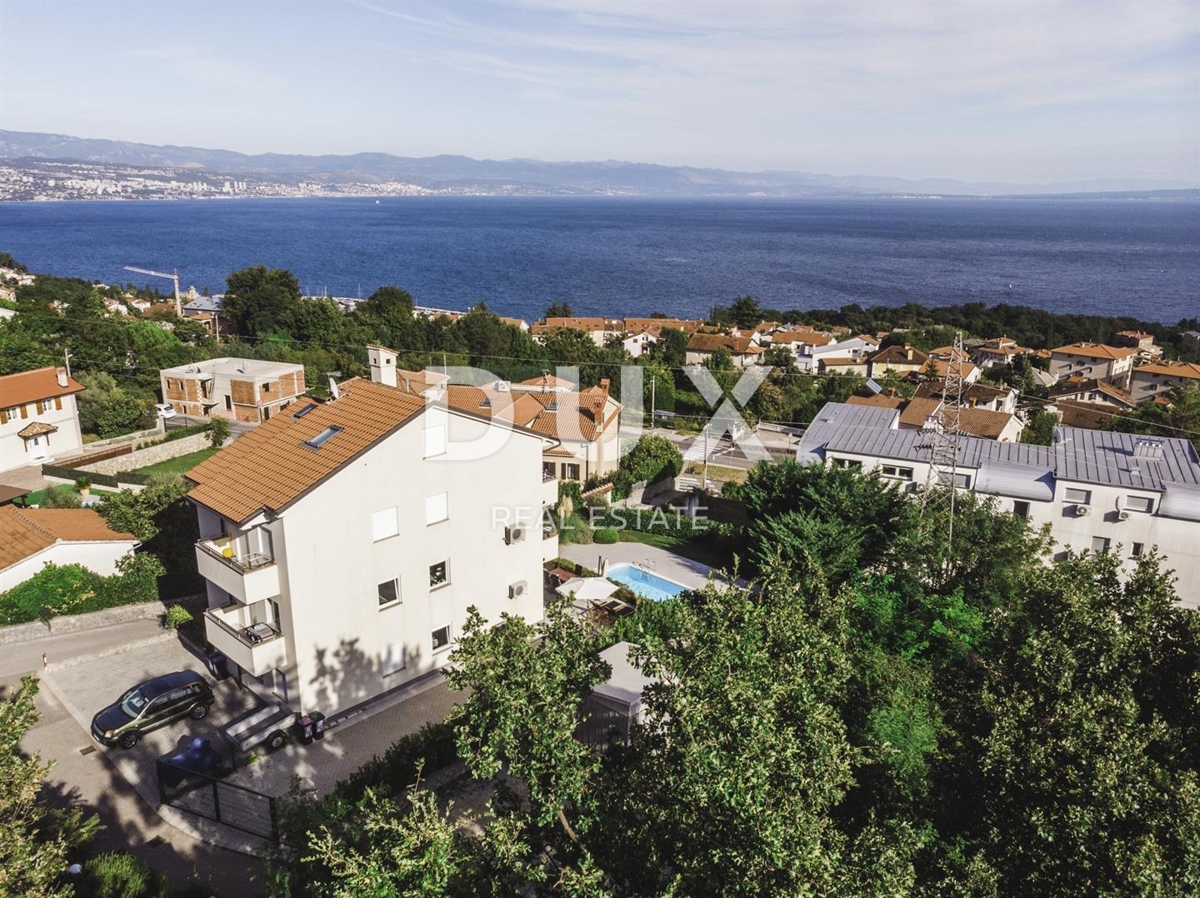 OPATIJA, IČIĆI - appartamento 70m2 con terrazza, vista mare, giardino e piscina comune