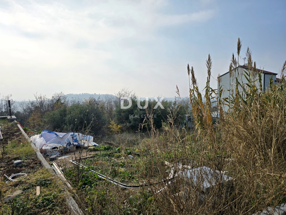 ISTRIA, BUIE - Terreno edificabile con vista panoramica